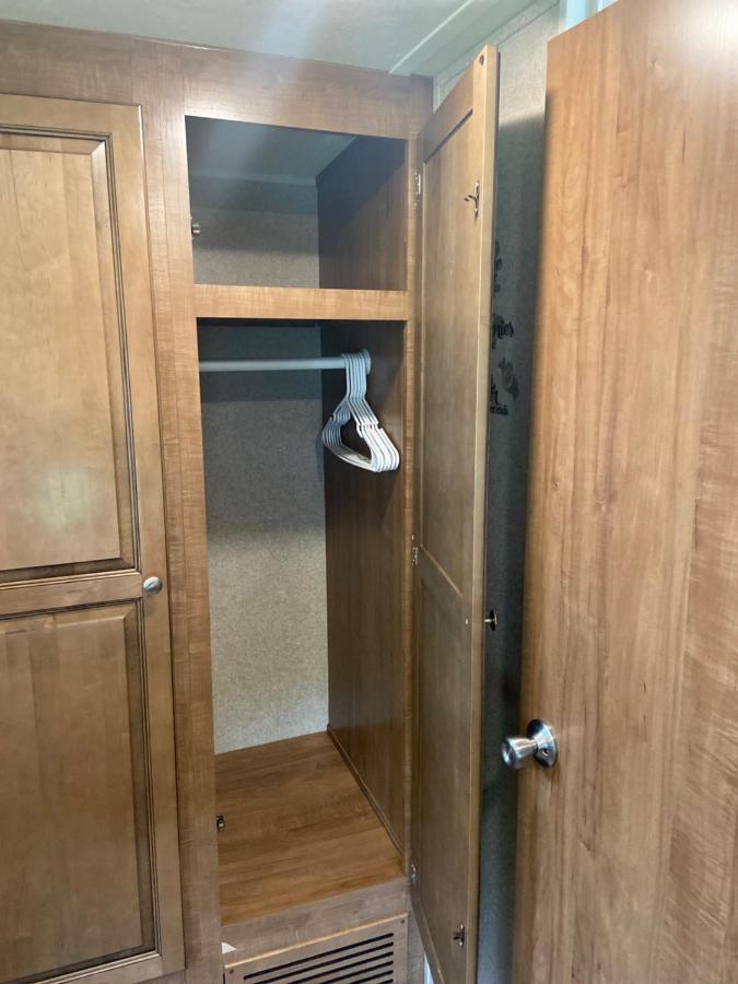 Cozy Camper - Free Parking Hotel Miami Exterior photo