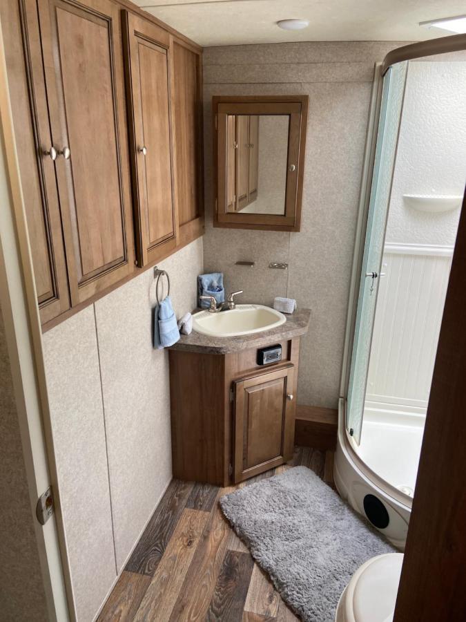 Cozy Camper - Free Parking Hotel Miami Exterior photo