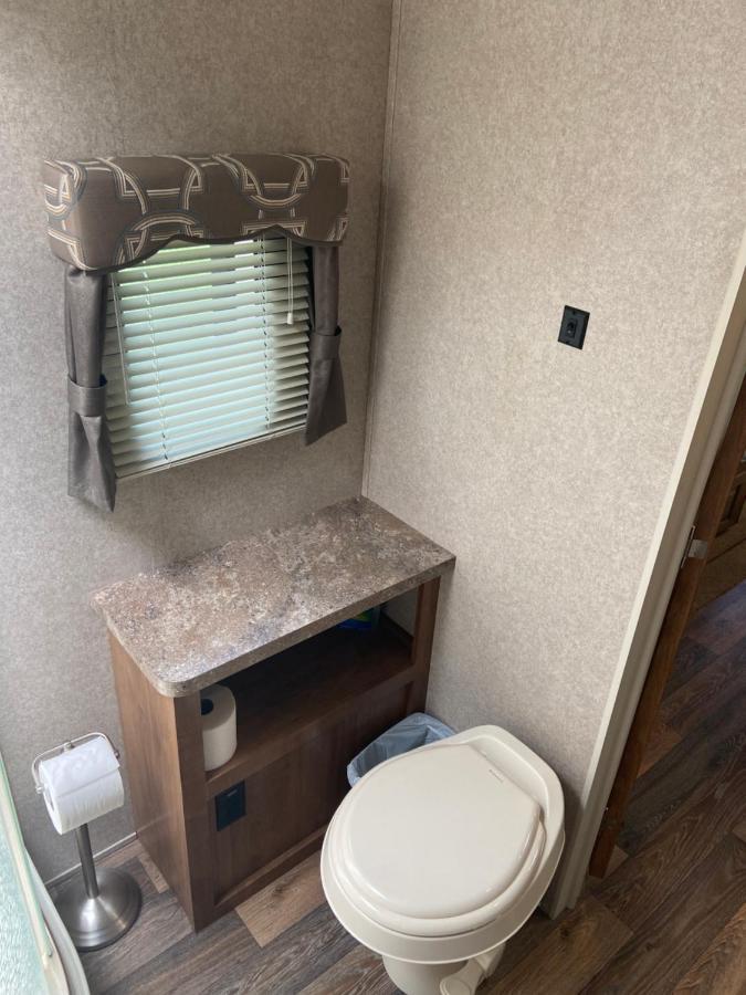 Cozy Camper - Free Parking Hotel Miami Exterior photo