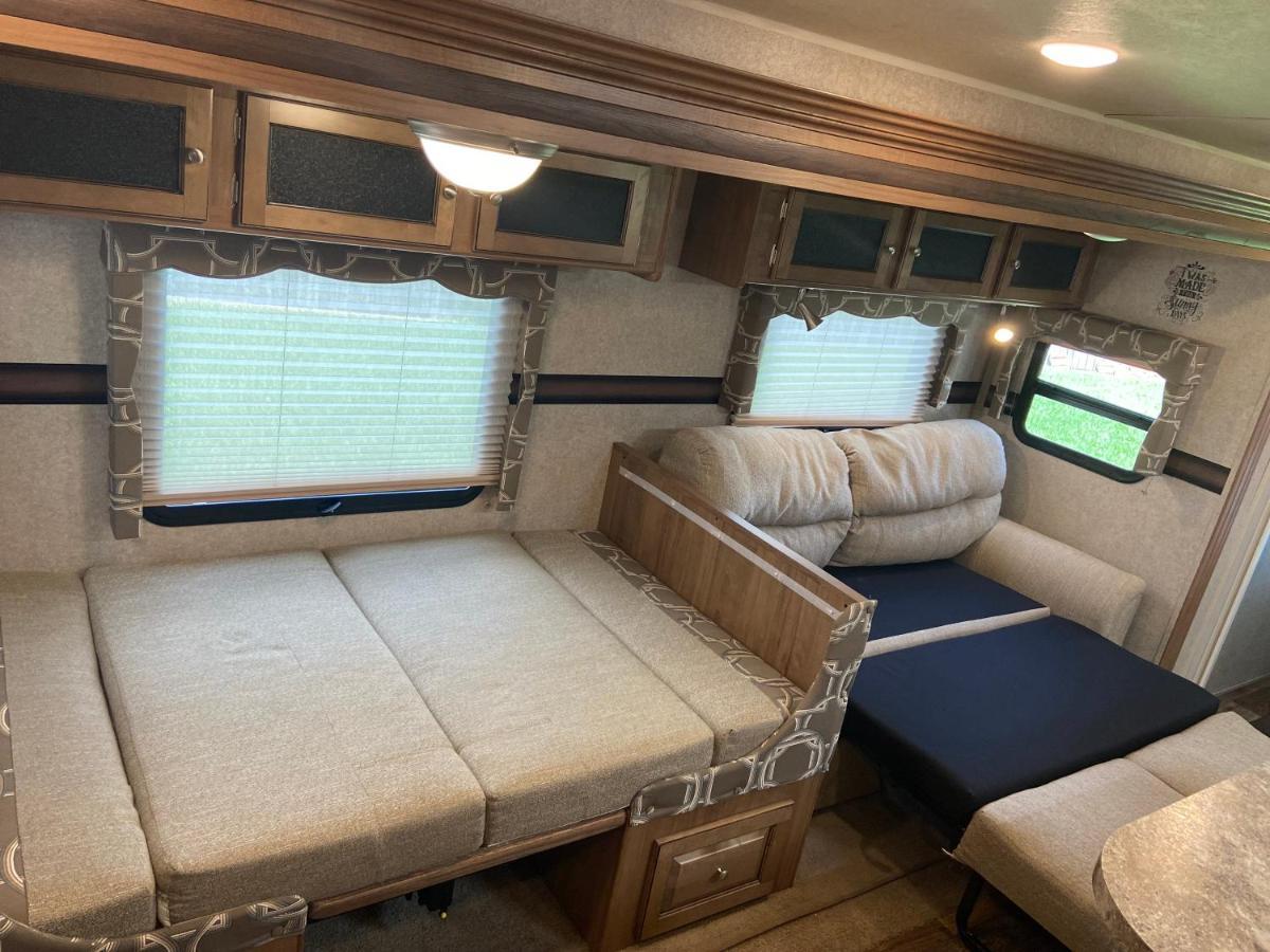 Cozy Camper - Free Parking Hotel Miami Exterior photo